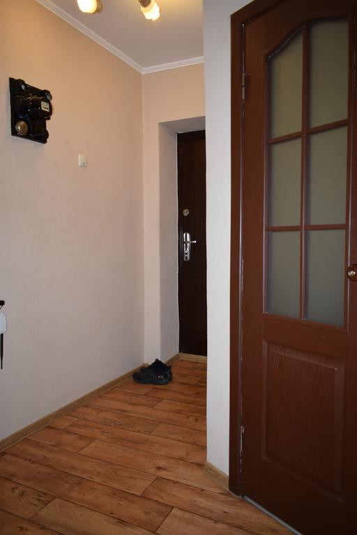 Apartment On Vasylya Chervoniya 67 Rivne Exterior foto